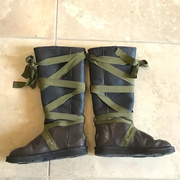 Cozy Ugg brown boots